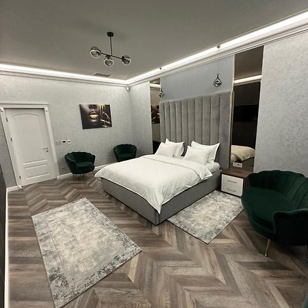 The Penthouse Otel Vaslui Dış mekan fotoğraf