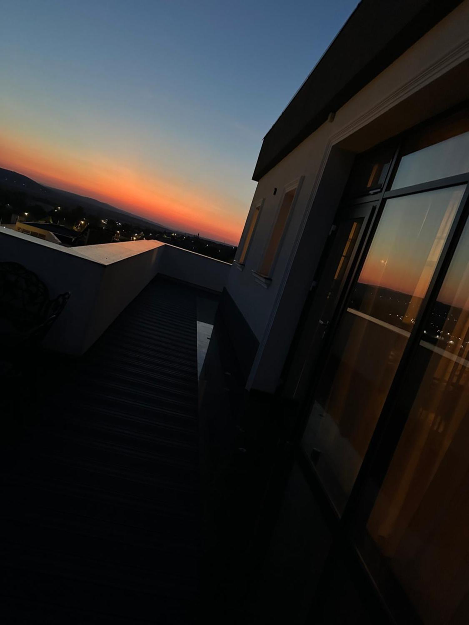 The Penthouse Otel Vaslui Dış mekan fotoğraf