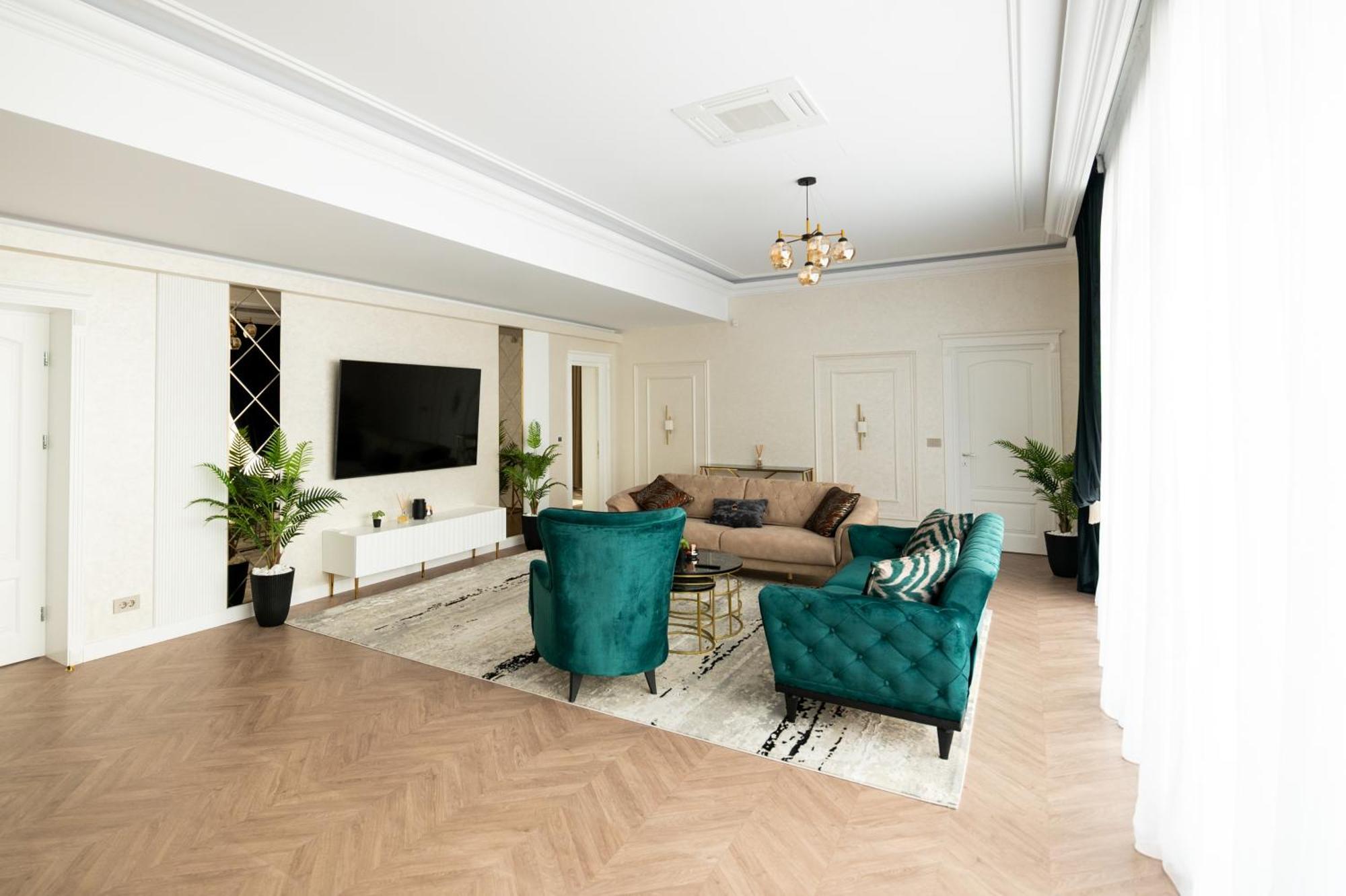 The Penthouse Otel Vaslui Dış mekan fotoğraf