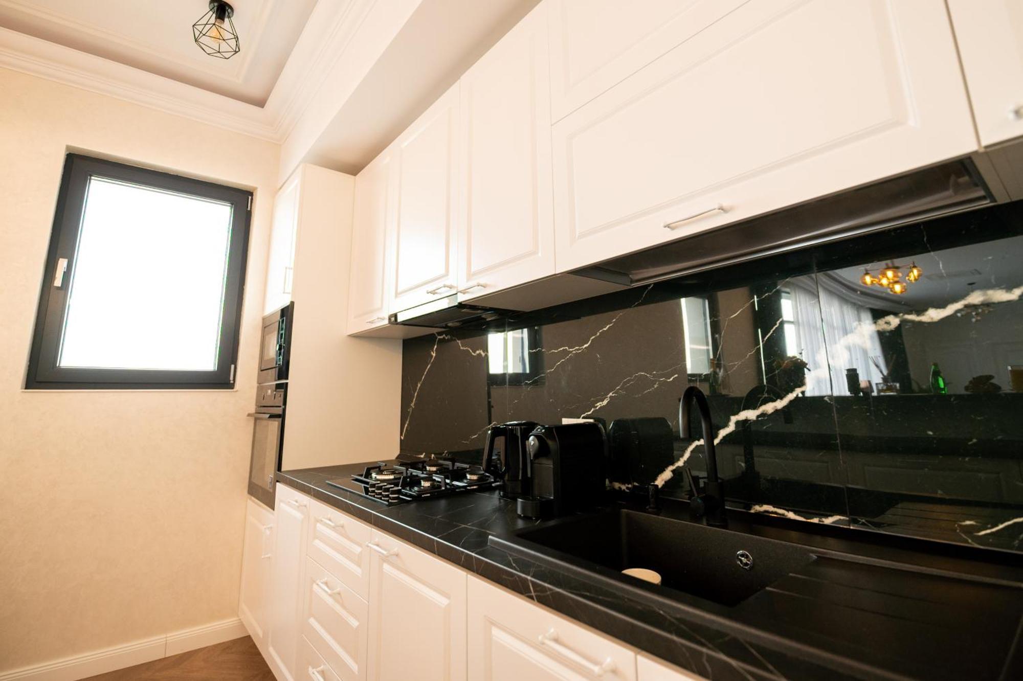 The Penthouse Otel Vaslui Dış mekan fotoğraf