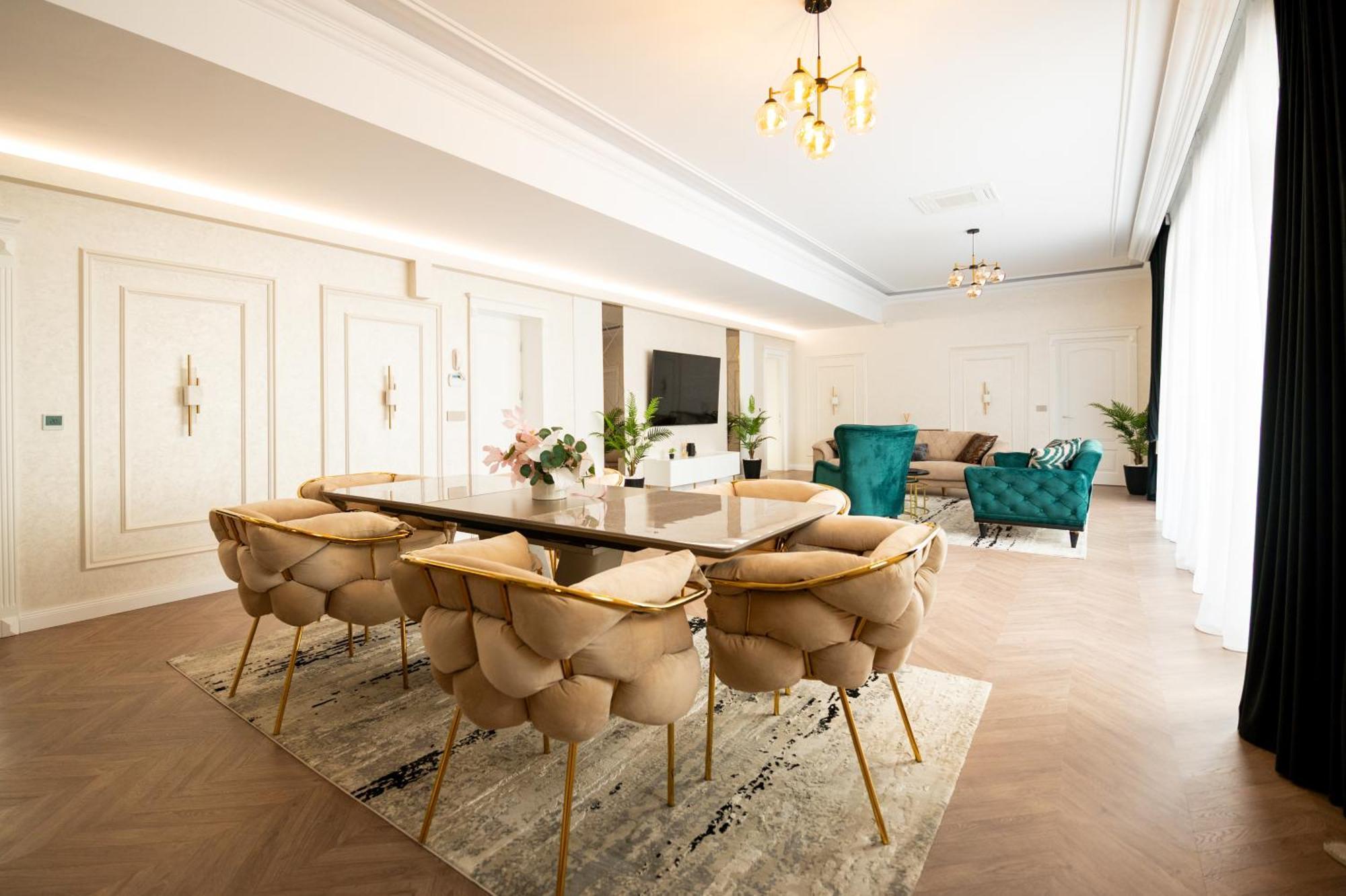The Penthouse Otel Vaslui Dış mekan fotoğraf