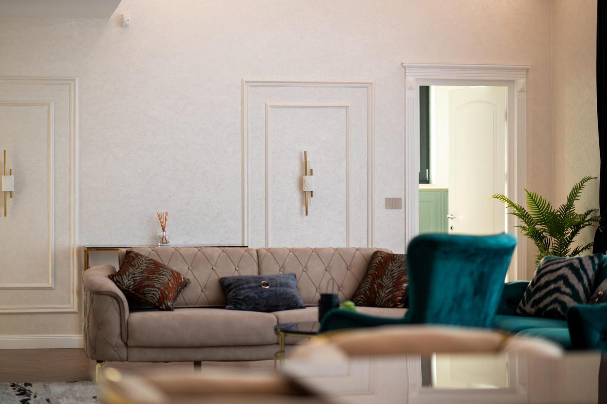 The Penthouse Otel Vaslui Dış mekan fotoğraf